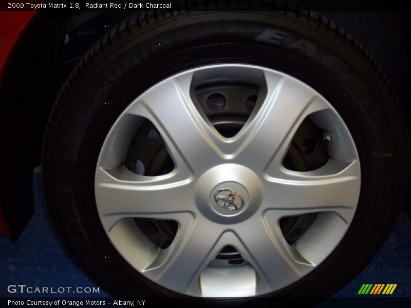 Radiant Red / Dark Charcoal 2009 Toyota Matrix 1.8