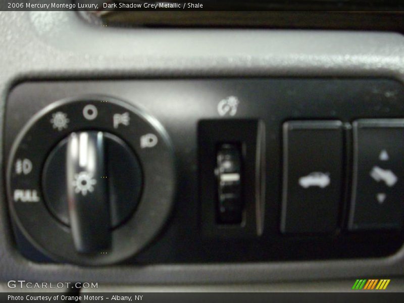 Dark Shadow Grey Metallic / Shale 2006 Mercury Montego Luxury