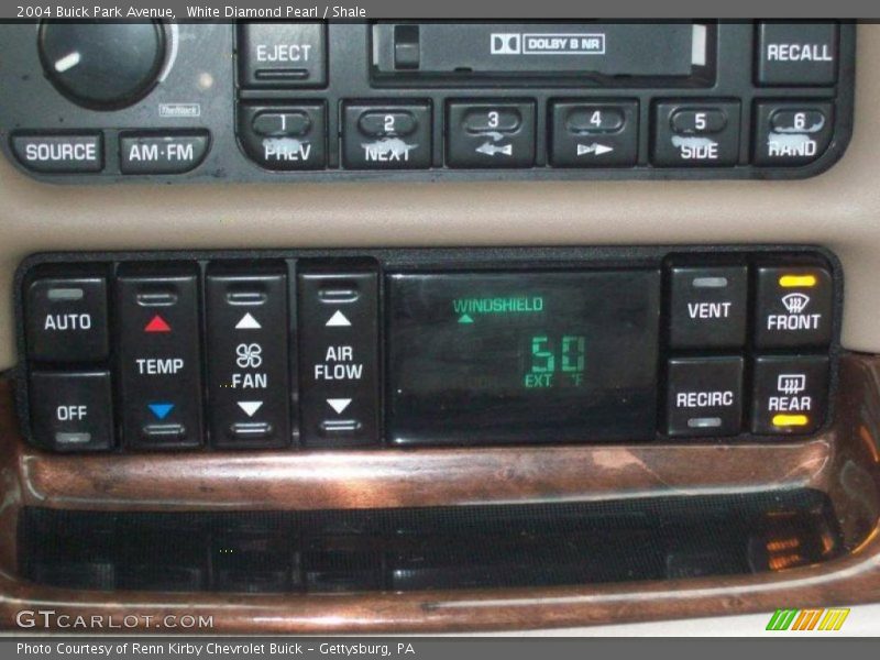 Controls of 2004 Park Avenue 