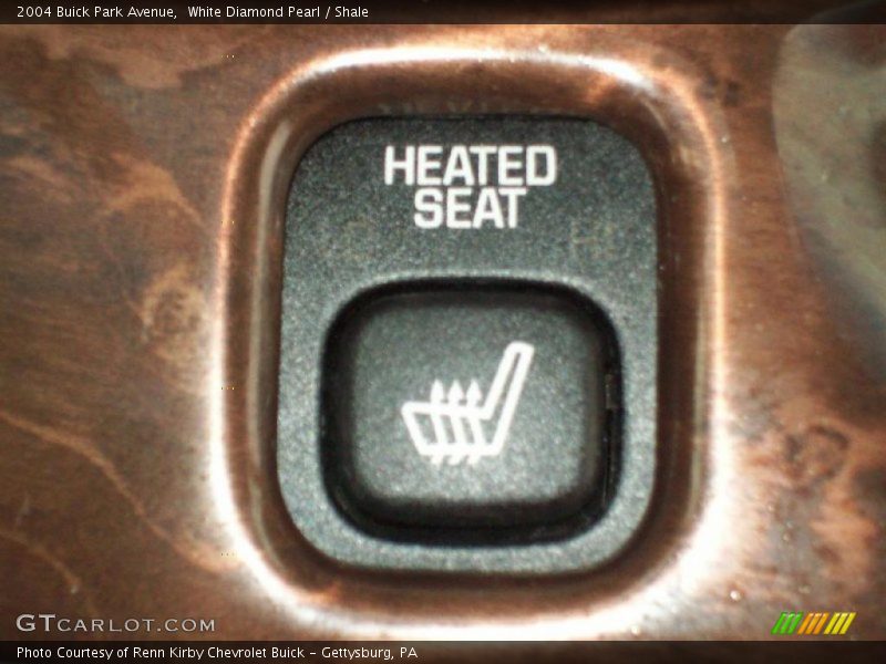 White Diamond Pearl / Shale 2004 Buick Park Avenue