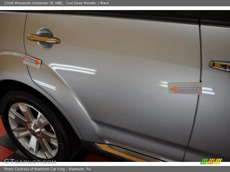 Cool Silver Metallic / Black 2008 Mitsubishi Outlander SE 4WD