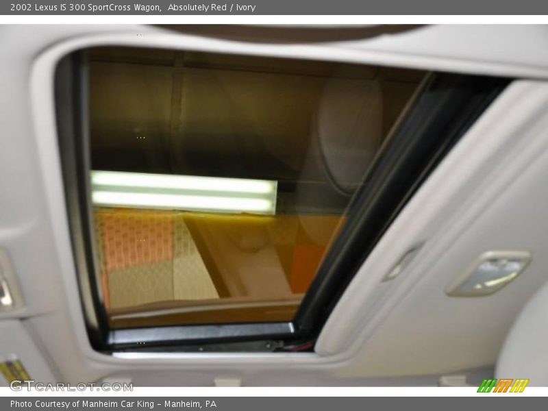 Sunroof of 2002 IS 300 SportCross Wagon