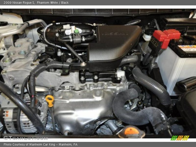 Phantom White / Black 2009 Nissan Rogue S