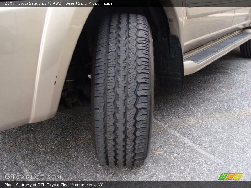 Desert Sand Mica / Taupe 2005 Toyota Sequoia SR5 4WD