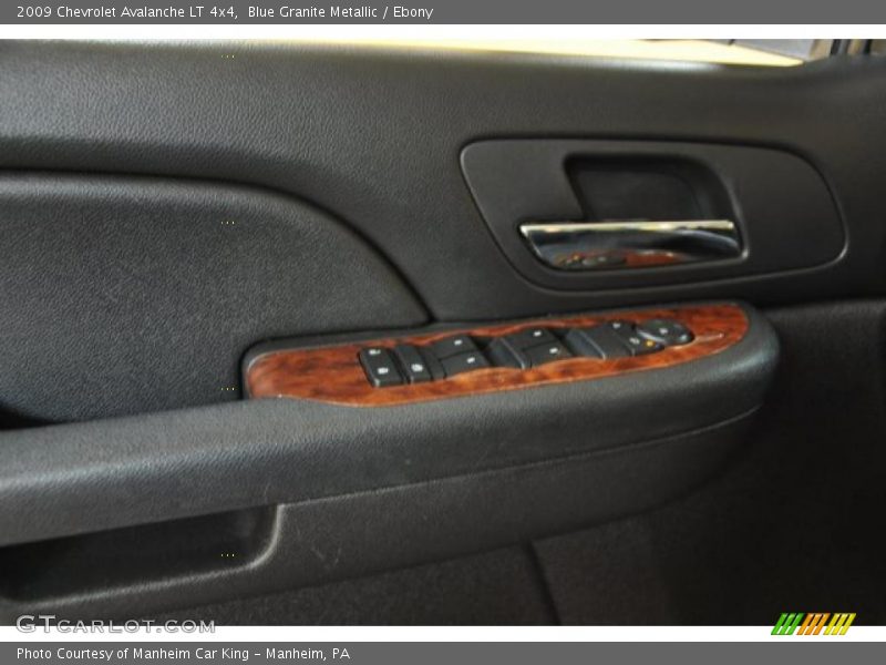 Blue Granite Metallic / Ebony 2009 Chevrolet Avalanche LT 4x4