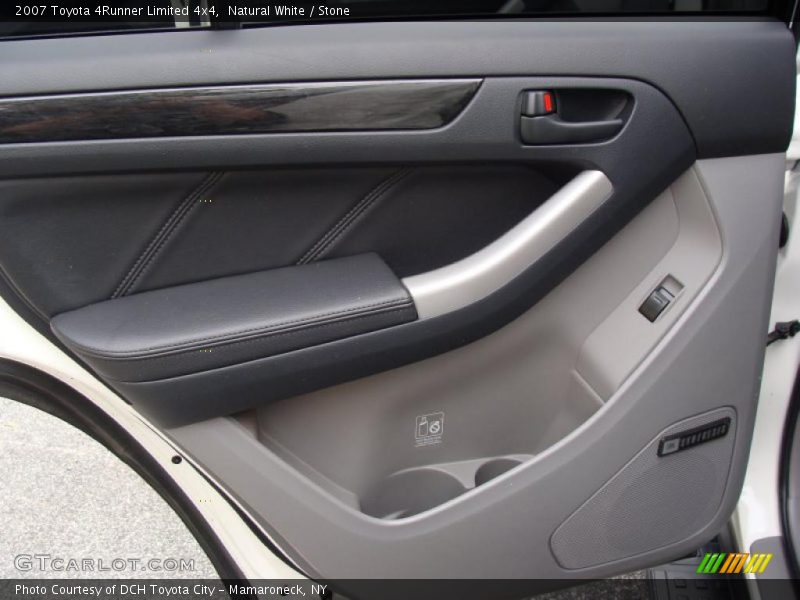 Door Panel of 2007 4Runner Limited 4x4