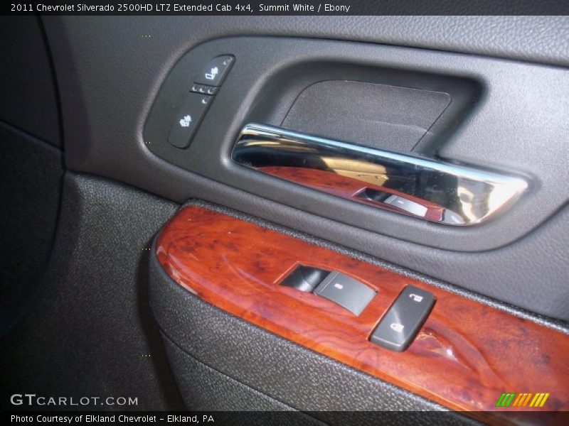 Summit White / Ebony 2011 Chevrolet Silverado 2500HD LTZ Extended Cab 4x4
