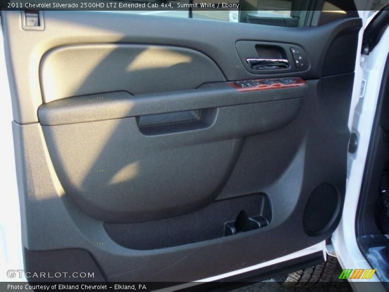 Summit White / Ebony 2011 Chevrolet Silverado 2500HD LTZ Extended Cab 4x4
