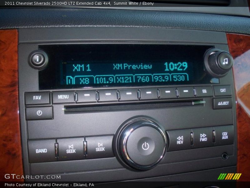 Controls of 2011 Silverado 2500HD LTZ Extended Cab 4x4