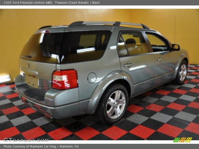 Titanium Green Metallic / Black 2005 Ford Freestyle Limited AWD