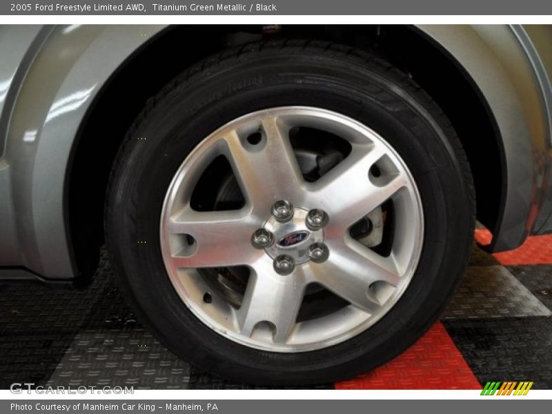 Titanium Green Metallic / Black 2005 Ford Freestyle Limited AWD