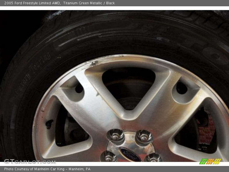 Titanium Green Metallic / Black 2005 Ford Freestyle Limited AWD