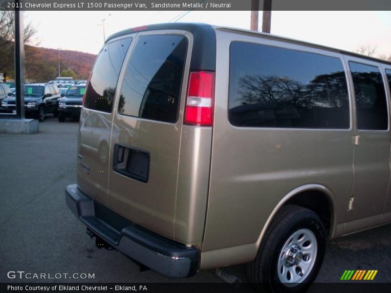 Sandstone Metallic / Neutral 2011 Chevrolet Express LT 1500 Passenger Van