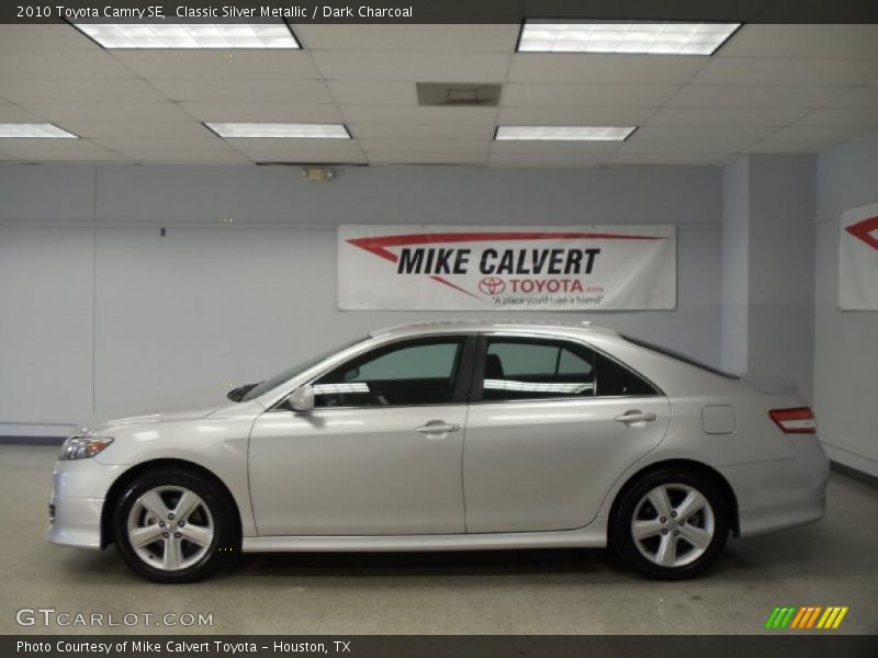Classic Silver Metallic / Dark Charcoal 2010 Toyota Camry SE