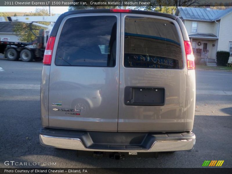 Graystone Metallic / Medium Pewter 2011 Chevrolet Express LT 1500 Passenger Van