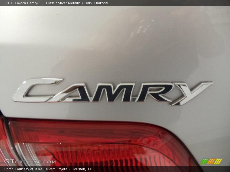 Classic Silver Metallic / Dark Charcoal 2010 Toyota Camry SE