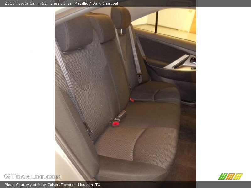 Classic Silver Metallic / Dark Charcoal 2010 Toyota Camry SE