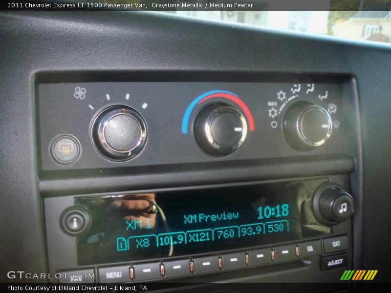 Graystone Metallic / Medium Pewter 2011 Chevrolet Express LT 1500 Passenger Van