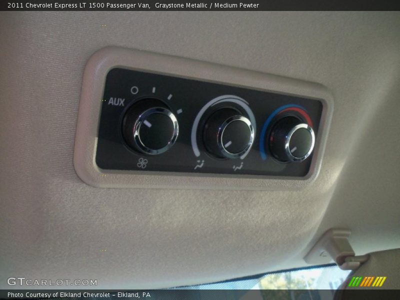 Graystone Metallic / Medium Pewter 2011 Chevrolet Express LT 1500 Passenger Van