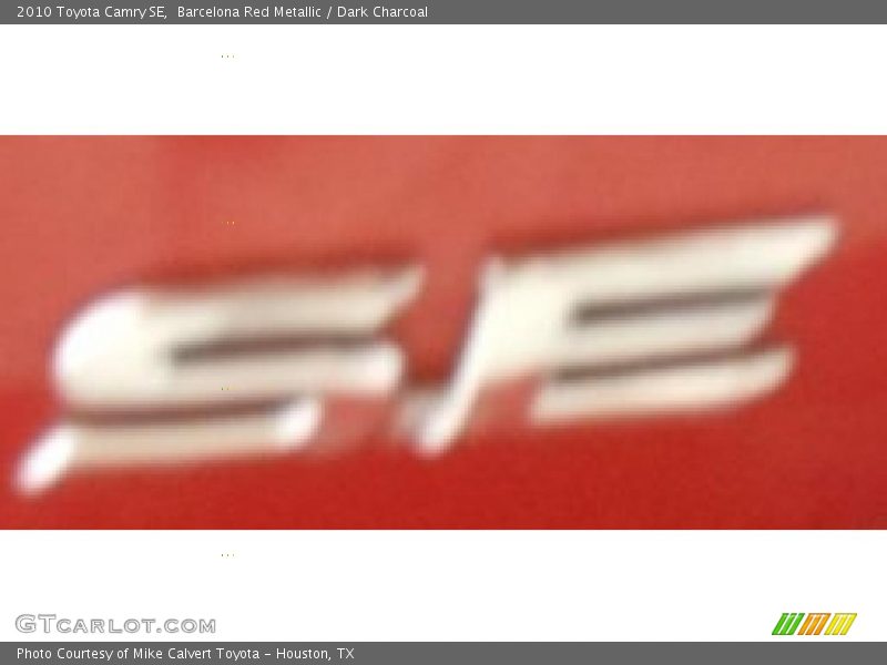 Barcelona Red Metallic / Dark Charcoal 2010 Toyota Camry SE