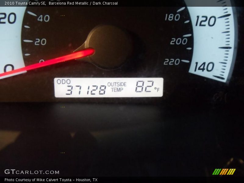 Barcelona Red Metallic / Dark Charcoal 2010 Toyota Camry SE