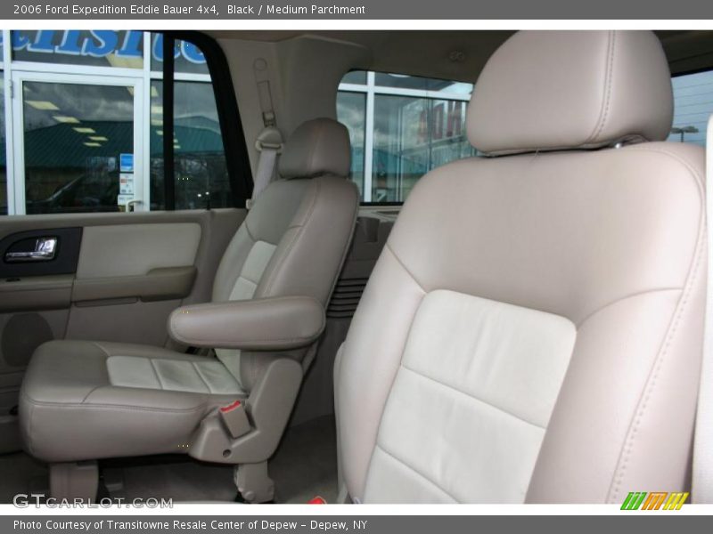 Black / Medium Parchment 2006 Ford Expedition Eddie Bauer 4x4