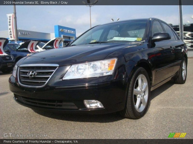 Ebony Black / Gray 2009 Hyundai Sonata SE