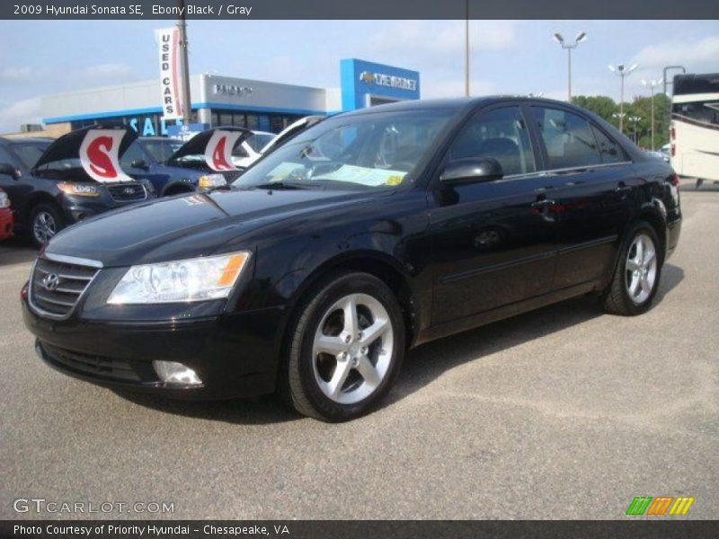 Ebony Black / Gray 2009 Hyundai Sonata SE