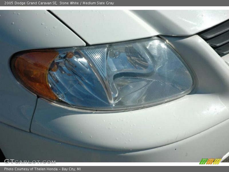 Stone White / Medium Slate Gray 2005 Dodge Grand Caravan SE