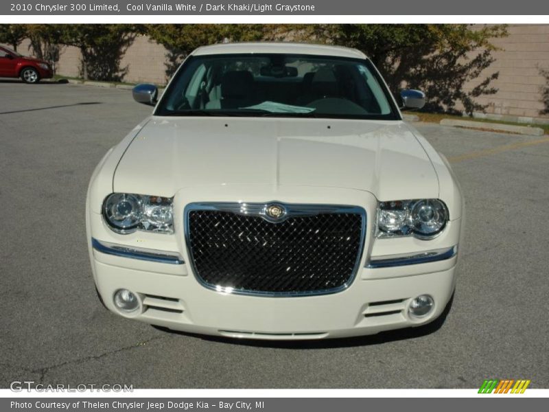 Cool Vanilla White / Dark Khaki/Light Graystone 2010 Chrysler 300 Limited