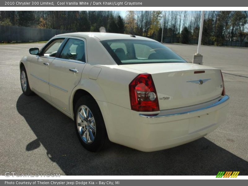 Cool Vanilla White / Dark Khaki/Light Graystone 2010 Chrysler 300 Limited
