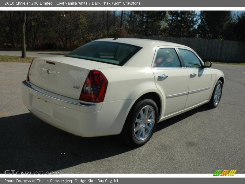 Cool Vanilla White / Dark Khaki/Light Graystone 2010 Chrysler 300 Limited