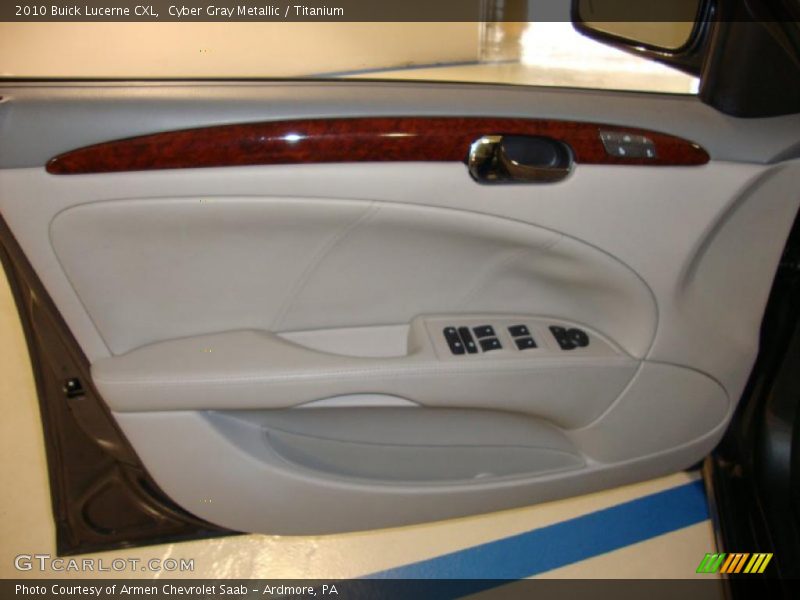 Door Panel of 2010 Lucerne CXL