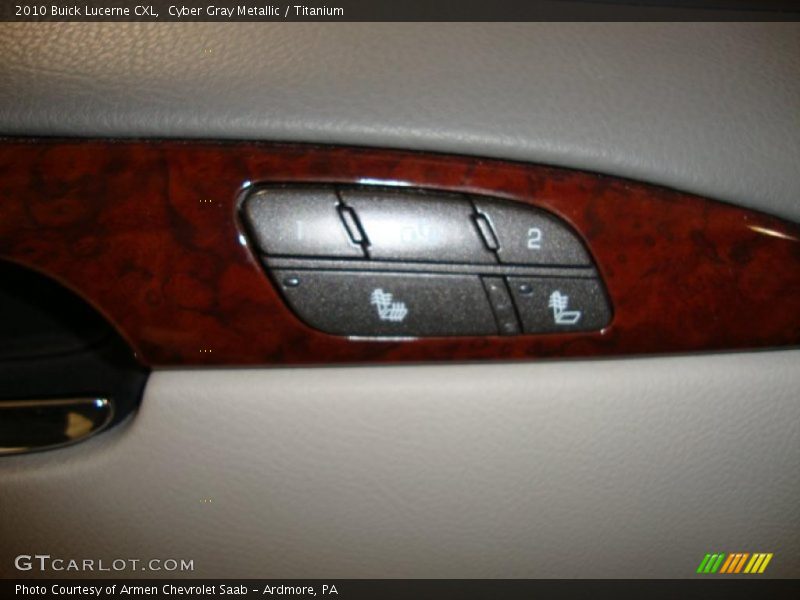 Cyber Gray Metallic / Titanium 2010 Buick Lucerne CXL