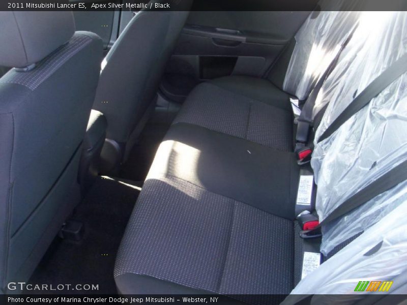 Apex Silver Metallic / Black 2011 Mitsubishi Lancer ES
