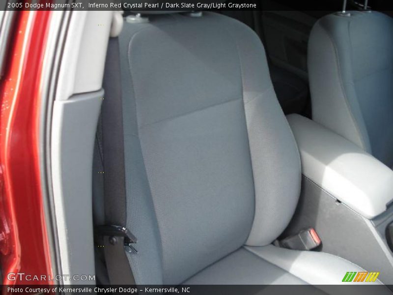 Inferno Red Crystal Pearl / Dark Slate Gray/Light Graystone 2005 Dodge Magnum SXT