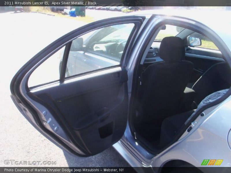 Apex Silver Metallic / Black 2011 Mitsubishi Lancer ES