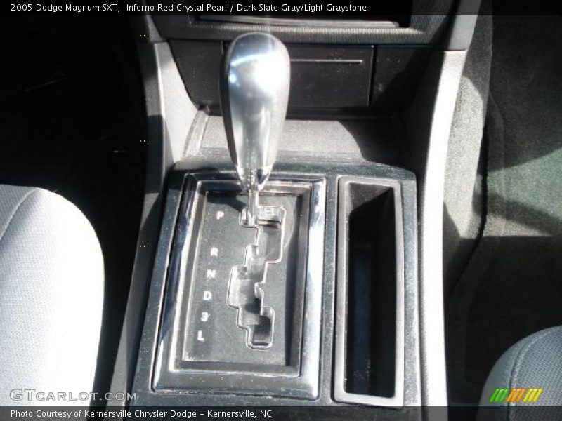 Inferno Red Crystal Pearl / Dark Slate Gray/Light Graystone 2005 Dodge Magnum SXT