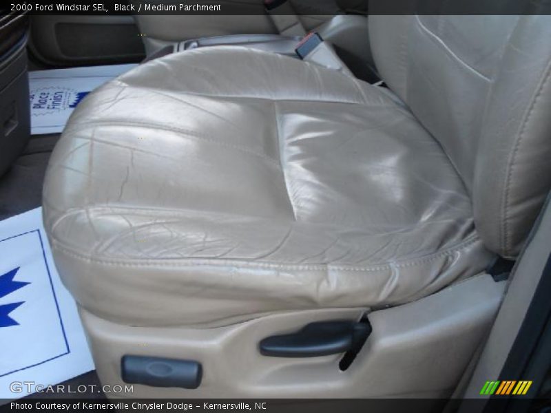 Black / Medium Parchment 2000 Ford Windstar SEL