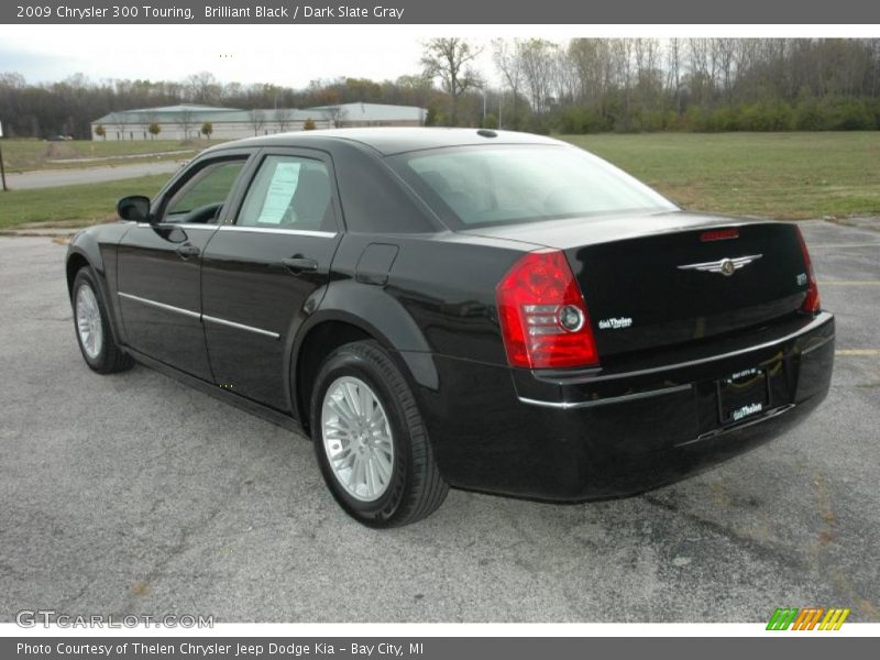 Brilliant Black / Dark Slate Gray 2009 Chrysler 300 Touring