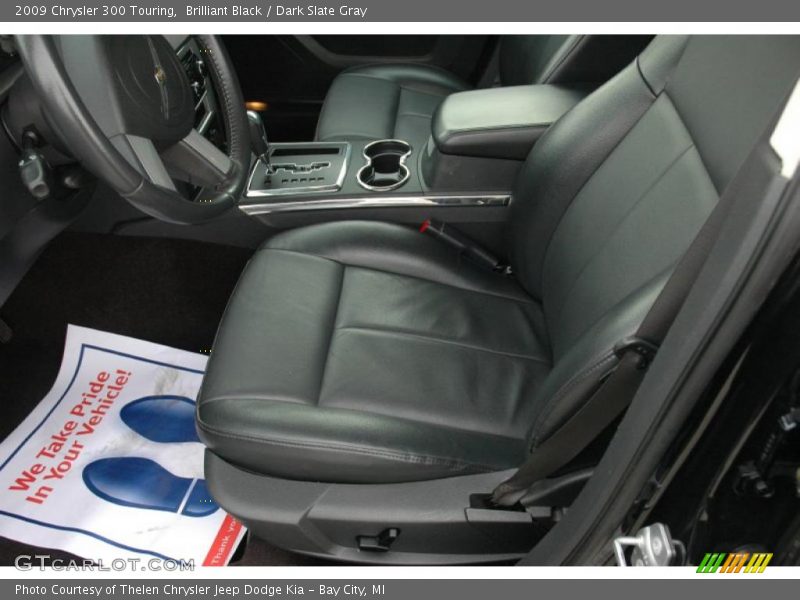 Brilliant Black / Dark Slate Gray 2009 Chrysler 300 Touring