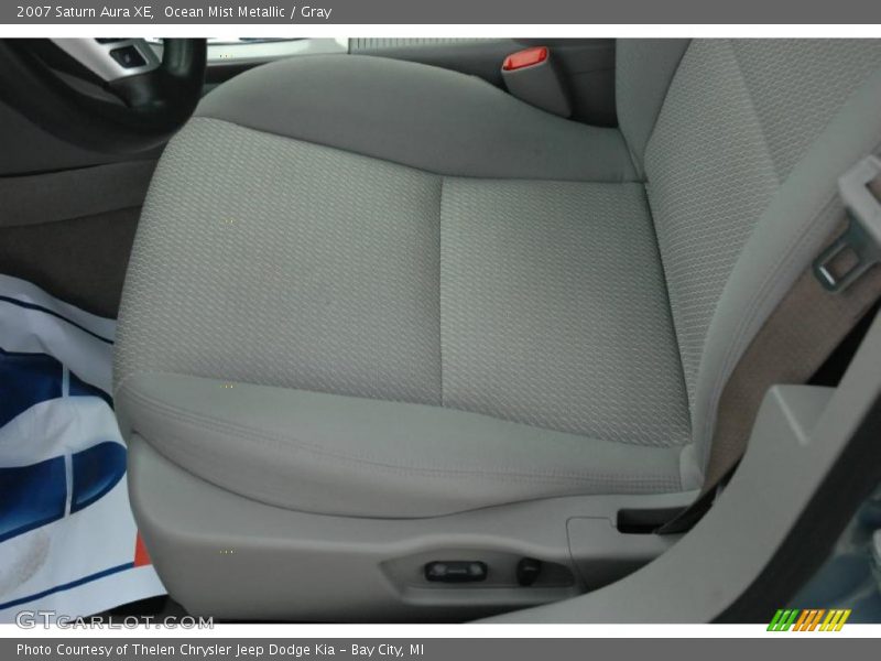  2007 Aura XE Gray Interior