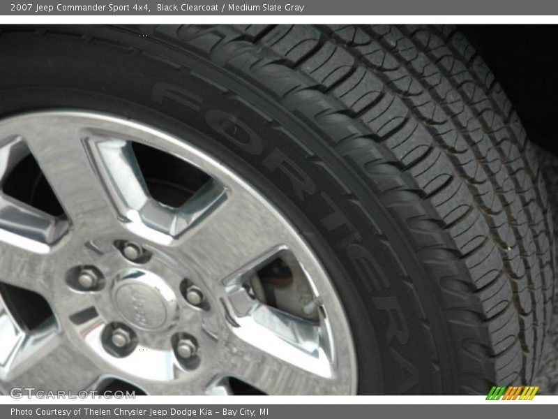 Black Clearcoat / Medium Slate Gray 2007 Jeep Commander Sport 4x4