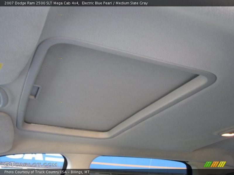 Sunroof of 2007 Ram 2500 SLT Mega Cab 4x4