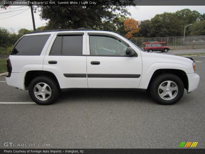 Summit White / Light Gray 2005 Chevrolet TrailBlazer LS 4x4