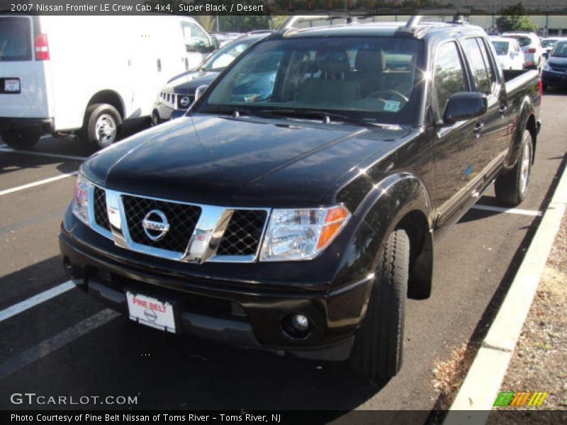 Super Black / Desert 2007 Nissan Frontier LE Crew Cab 4x4