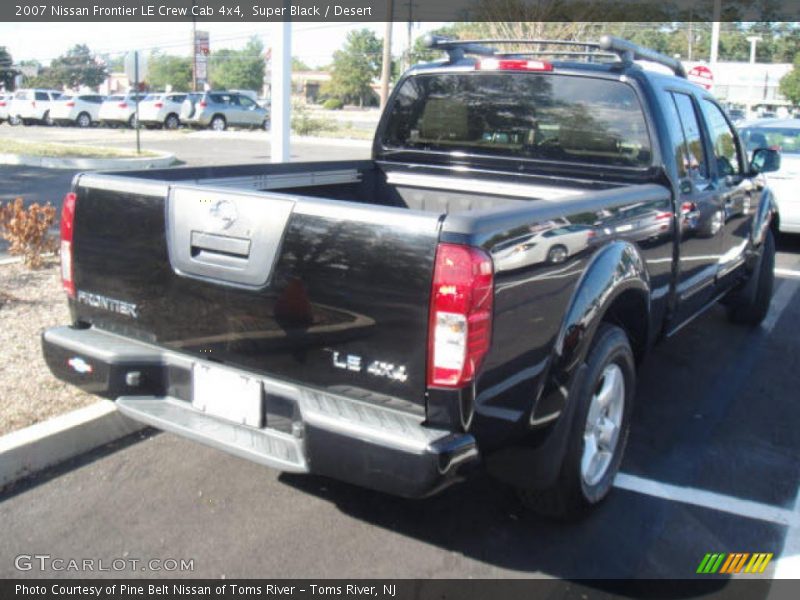 Super Black / Desert 2007 Nissan Frontier LE Crew Cab 4x4