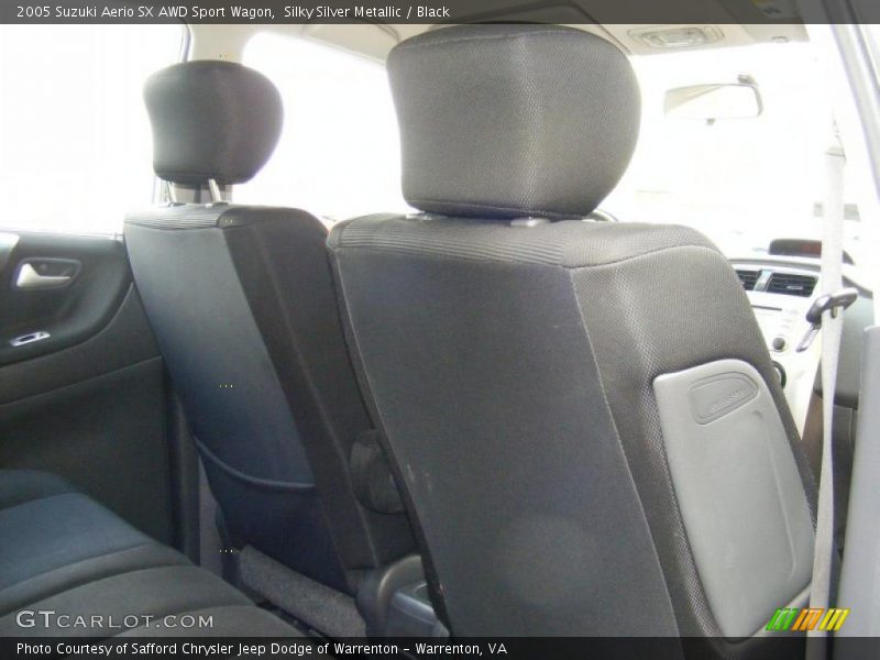 Silky Silver Metallic / Black 2005 Suzuki Aerio SX AWD Sport Wagon