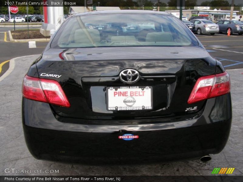 Black / Bisque 2007 Toyota Camry XLE