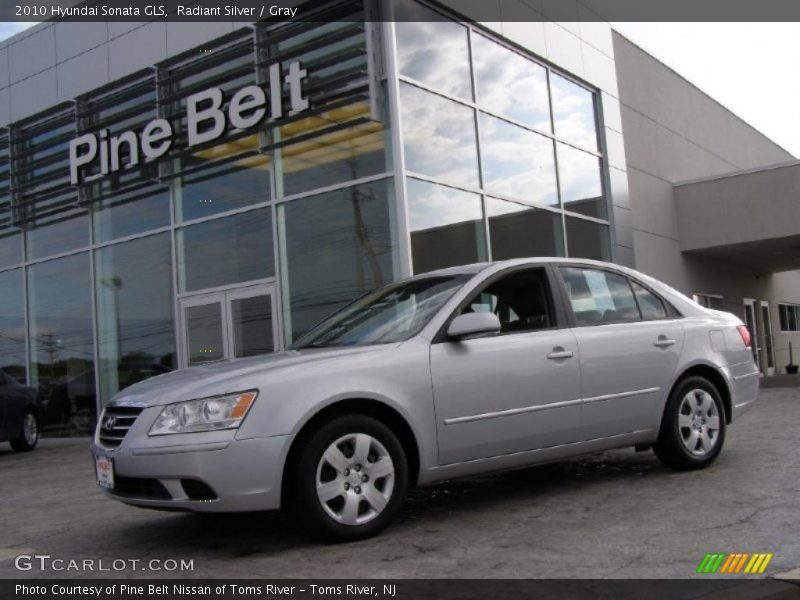 Radiant Silver / Gray 2010 Hyundai Sonata GLS